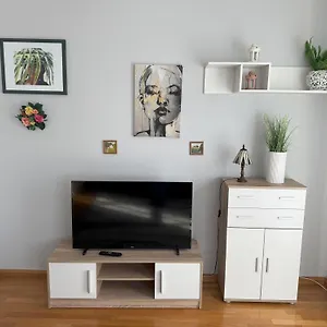 Viola Apartament